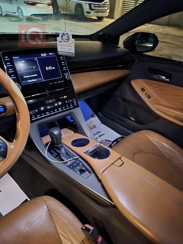 تويوتا أفالون